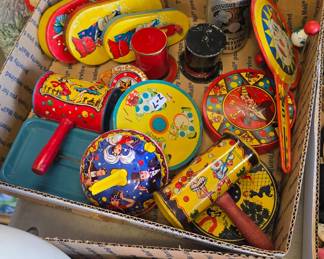 tray lots of vintage goodies and toys