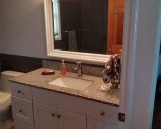Bath vanity; vanity mirror; vanity lights