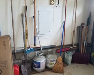 Yard tools
