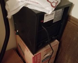 Oxygen generator