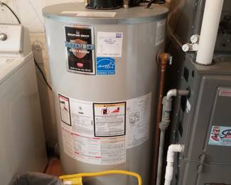 Bradford White 50-gallon GAS hot water heater
