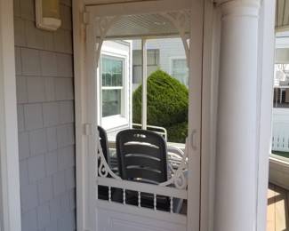 Screen door