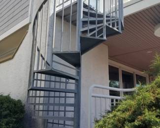 Spiral staircase