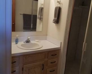 Bath vanity