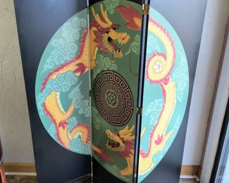 Asian themed room partition