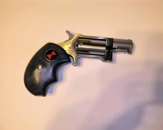 NAA 22 mag Black widow