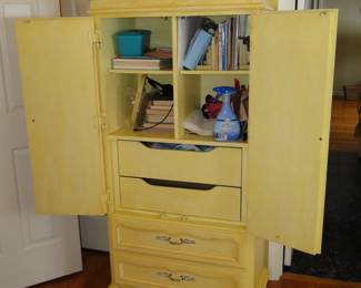 Armoire 87x31x17