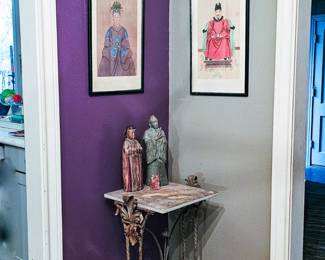 Early cast iron plant stand