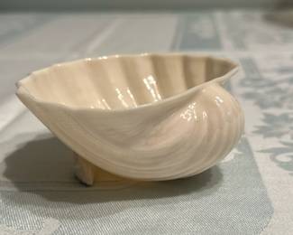 Belleek Shell Trinket Dish | Vintage Belleek glazed ceramic footed shell-shaped trinket dish. - h. 1.75 x w. 4 in