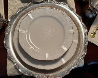 Nortaki Ivory China "Chandon"