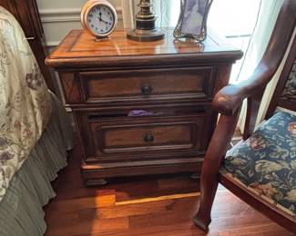 Legacy Bedside Table (2)