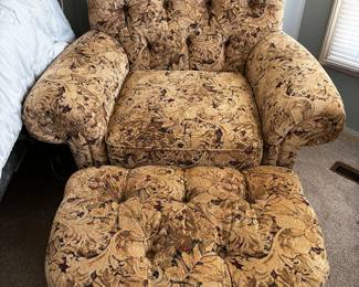 "Best" Furniture Over stuffed rolled arm chair with ottoman. Beautiful condition