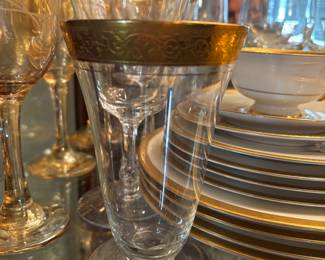 Tiffin Gold band glasses