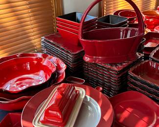 De Silva - Made in Italy ruffled bowls. Roscher Stoneware/plates, bowls, serving dishes