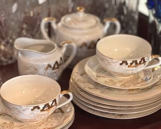 Japanese Lithopanel with Geisha Girl Face in bottom of cups - rare