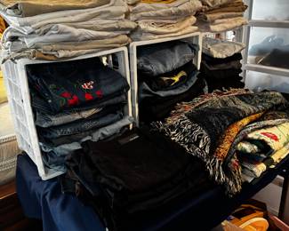 Jeans, Shorts, Capris, Jeans, Ladies day dresses and evening apparel, shirts, coats, vests, sweaters, hoodies, casual and dress sizes 14-16, Med- 1X. Chicos, Casual Corner, Coldwater Creek, Liz Claiborne, Jones of New York and so much more.