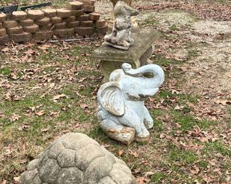 Turtles, Elephants & Alligators .....oh my!