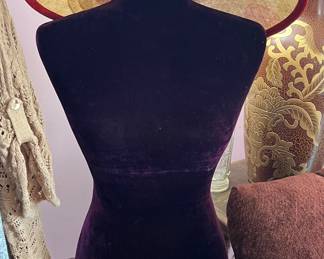 Purple Velvet Manaquin 