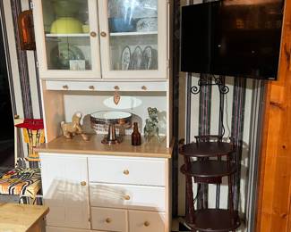 Cute Kitchen Cabinet