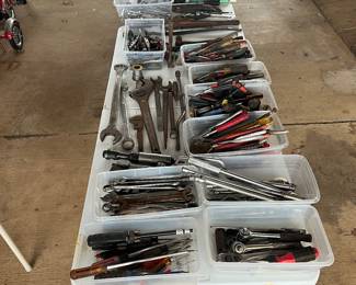 Tools & more tools ! 