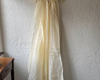 Silk Taffeta & Lace Wedding Dress with Detachible Train. Size Small. Photo 5 of 5.