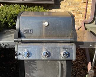 Weber Spirit Grill. Photo 1 of 2.