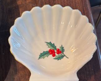 Pickard "Holly" Nut Dish. Photo 1 of 2.