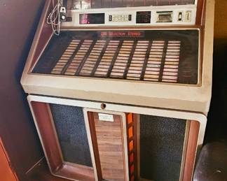 Rowe AMI R90 Jukebox, vintage model from the 1980's.