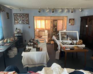 Lots of collectibles all through the home!