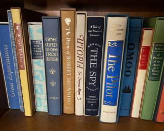Several books, many classics! (apologies if pic is not accurate, some books may have gone)