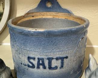 Salt Crock Antique Blue Glazed Stoneware Vintage Salt Crock Flow Blue Crock Farmhouse Kitchen/Salt Holder/Berries 