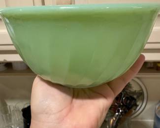 Vintage Fire King Green Jadeite Swirl Oven Ware Nest Mixing Bowl Made In USA