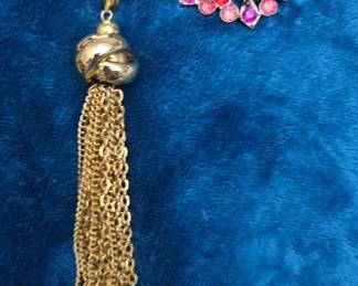 Gold Tone Tassel Necklace 