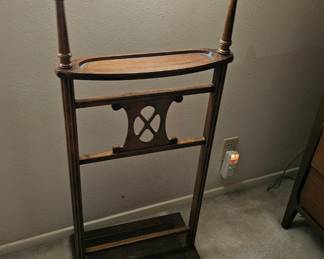 Vintage Butlers Valet