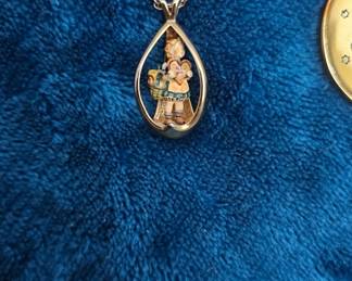 Vintage 1970s Hummel Goebel "Girl with Heart" Collectors Club Necklace 