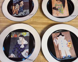 Set of Picasso plates
