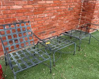 Brown Jordan patio furniture 