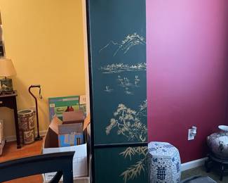 Decorative room divider