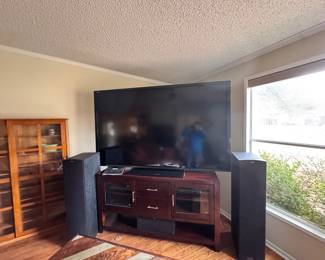 Sharp 80" Smart TV