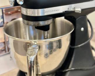Kitchen aid mixer