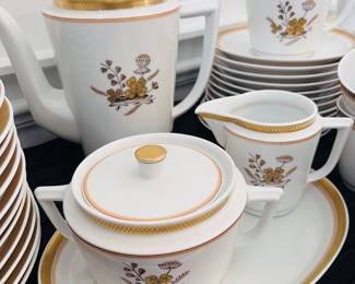 Royal Copenhagen "Golden Clover"  