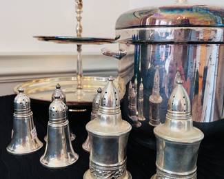 Weighted silver salt and pepper sets