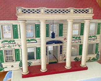 1940's Vintage Rich Toys Six room Dollhouse