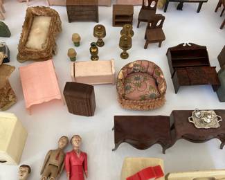 Vintage dollhouse furniture and dolls