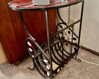 magazine rack table