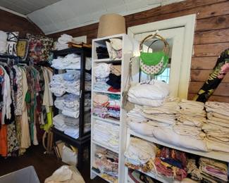 vintage linens, broadcloth, oil cloth