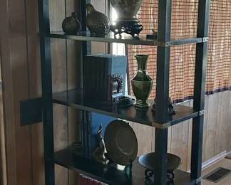 TW210Display Shelves