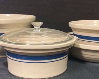 TW159Set Of Vintage Roseville, Ohio Dishware