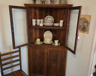Farmhouse Corner Cabinet