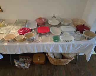 Pyrex, Corningware, Pottery, Depression Glass, Vintage Ribbed Glass Refrigerator Dish 1940s 